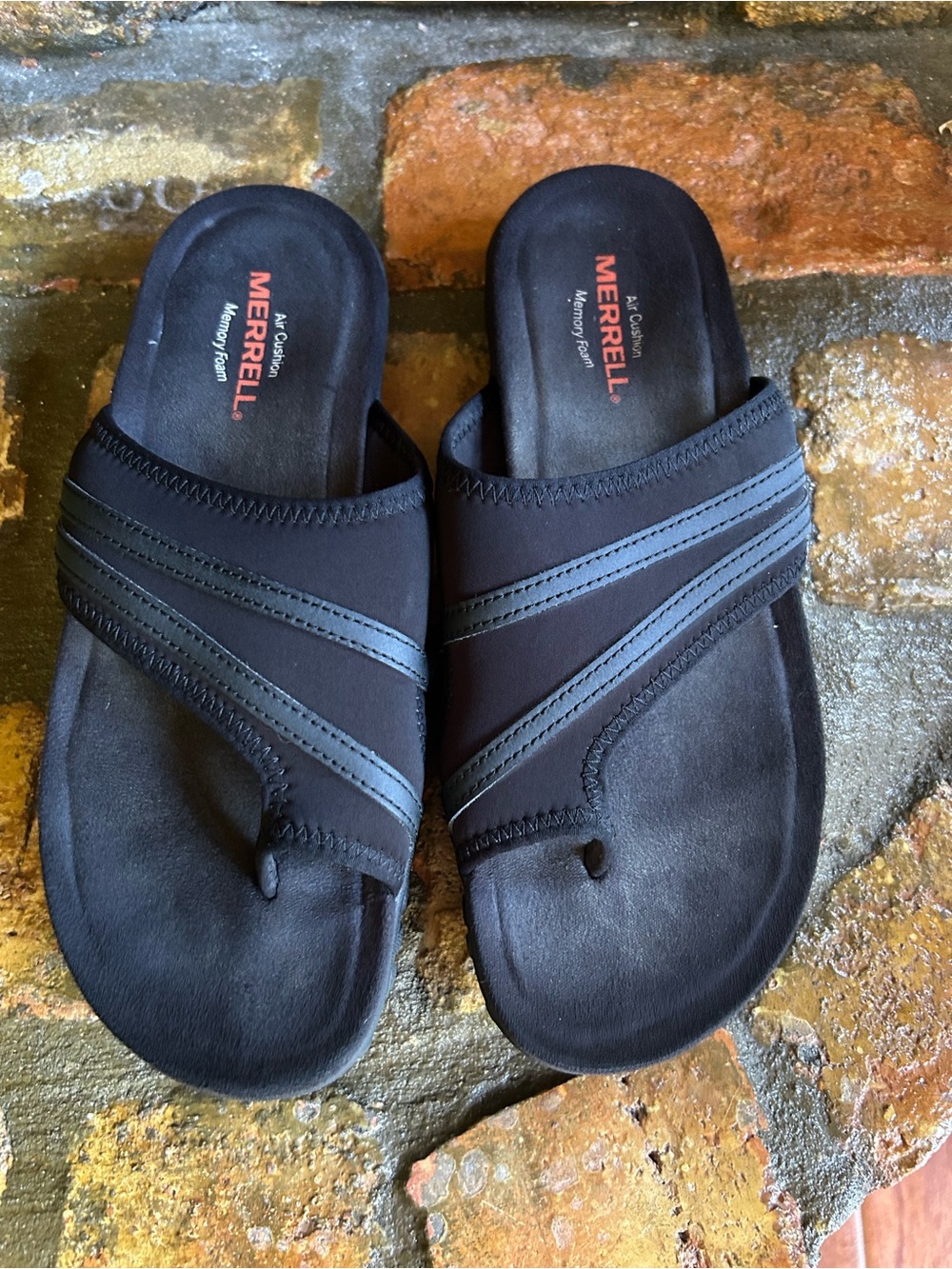 Merrell Sandals. - Picture 2 of 4